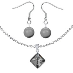 Silver Night Princess Cut Premium Grade Austrian Crystal Pendant Necklace And Grey Pearl Earrings Jewellery Set