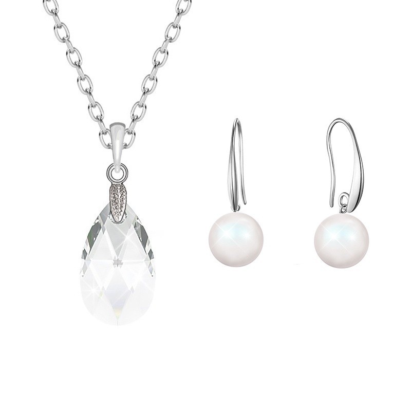 Crystal Clear Pear Shaped Pendant Necklace Jewellery Set Embellished with Premium Grade Austrian Crystals